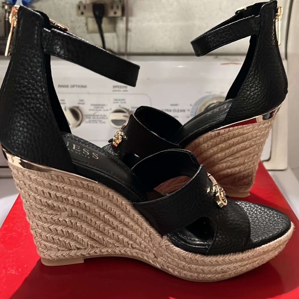 Guess Wedges - Picture 5 of 5